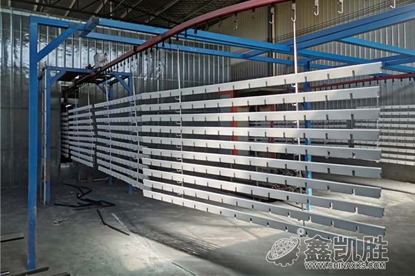 噴塑（sù）設備生產廠家經驗分享