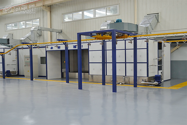 成都(dōu)噴粉設備廠家